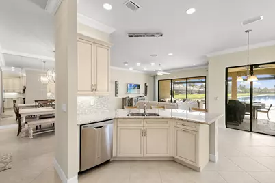 2845 Cinnamon Bay Circle, Naples, FL 34119 - Photo 10