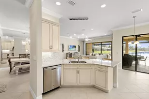 2845 Cinnamon Bay Cir, Naples, FL 34119 - Photo 10