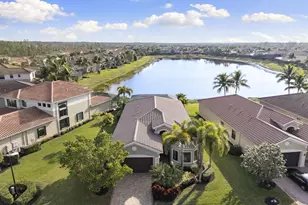 2845 Cinnamon Bay Cir, Naples, FL 34119 - Photo 2