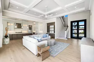 888 Banyan Ct, Marco Island, FL 34145 - Photo 8