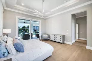 888 Banyan Ct, Marco Island, FL 34145 - Photo 24