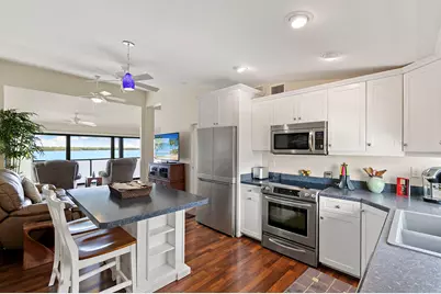 611 Palm Avenue #H36, Goodland, FL 34140 - Photo 10