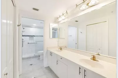 7846 Regal Heron Circle #103, Naples, FL 34104 - Photo 12