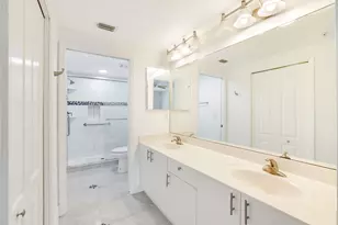 7846 Regal Heron Circle, Naples, FL 34104 - Photo 12