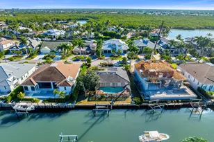 2170 Snook Dr, Naples, FL 34102 - Photo 2