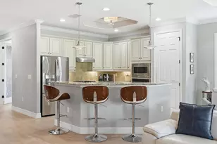 2906 Aviamar Cir, Naples, FL 34114 - Photo 8