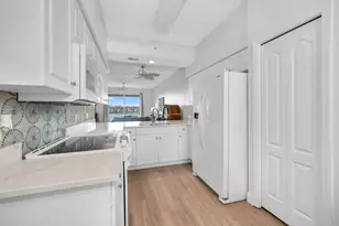 2740 Cypress Trace Cir, Naples, FL 34119 - Photo 14