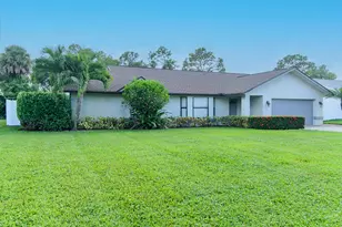 186 Wickliffe Dr, Naples, FL 34110 - Photo 2