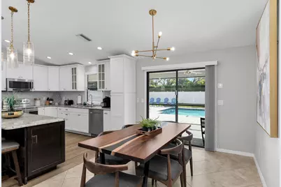 186 Wickliffe Drive, Naples, FL 34110 - Photo 4