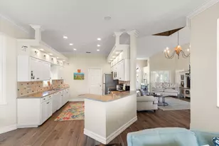 418 Panay Ave, Naples, FL 34113 - Photo 14