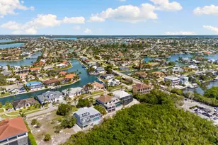 516 Spinnaker Dr, Marco Island, FL 34145 - Photo 62