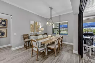 2723 Aviamar Cir, Naples, FL 34114 - Photo 10