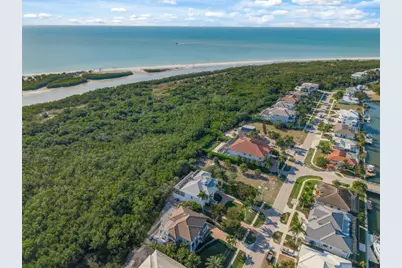 524 Spinnaker Drive, Marco Island, FL 34145 - Photo 32