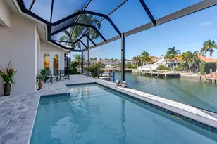 1148 Breakwater Ct, Marco Island, FL 34145 - Photo 32