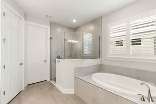 387 Grace Bay Ln, Naples, FL 34114 - Photo 16