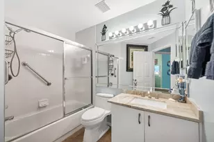 3755 Fieldstone Blvd, Naples, FL 34109 - Photo 22