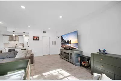 4620 Saint Croix Lane #918, Naples, FL 34109 - Photo 4