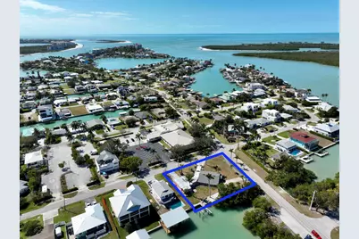 101 Pago Pago Drive E, Naples, FL 34113 - Photo 36