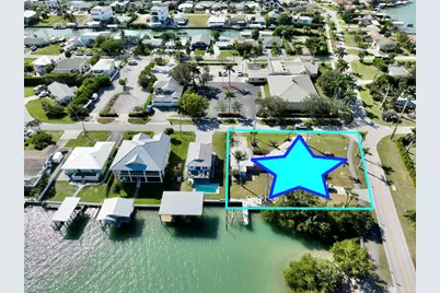 101 Pago Pago Drive E, Naples, FL 34113 - Photo 2