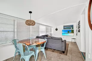 101 Pago Pago Dr E, Naples, FL 34113 - Photo 16