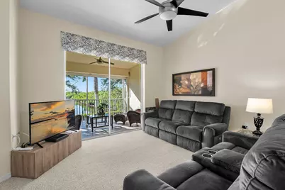 290 Newport Drive #107, Naples, FL 34114 - Photo 2