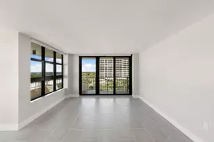 320 Seaview Ct, Marco Island, FL 34145 - Photo 10