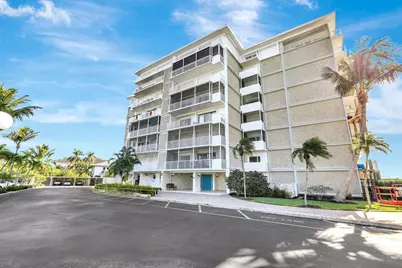 60 Pelican Street W #401, Naples, FL 34113 - Photo 4