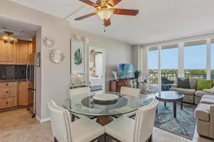 140 Seaview Ct, Marco Island, FL 34145 - Photo 2