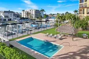 910 Panama Ct, Marco Island, FL 34145 - Photo 4