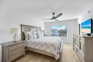 910 Panama Ct, Marco Island, FL 34145 - Photo 20