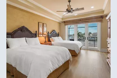 689 Rockport Court, Marco Island, FL 34145 - Photo 24