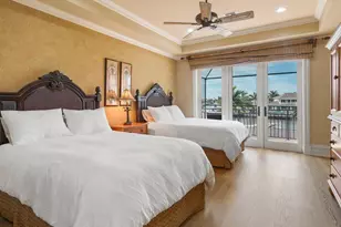 689 Rockport Ct, Marco Island, FL 34145 - Photo 24