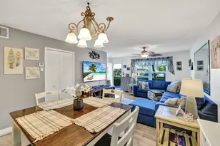 731 W Elkcam Cir, Marco Island, FL 34145 - Photo 10