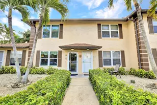 731 W Elkcam Cir, Marco Island, FL 34145 - Photo 16