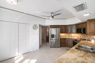 907 Panama Ct, Marco Island, FL 34145 - Photo 10