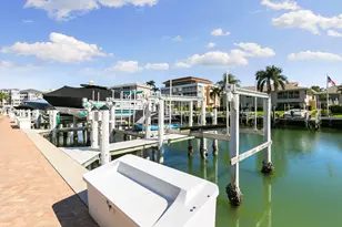 907 Panama Ct, Marco Island, FL 34145 - Photo 28