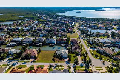 121 Channel Court, Marco Island, FL 34145 - Photo 36