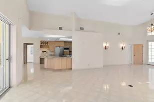 121 Channel Ct, Marco Island, FL 34145 - Photo 8