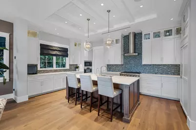 185 15th Street S, Naples, FL 34102 - Photo 8