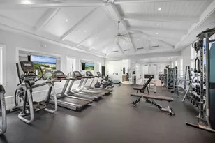 185 15th St S, Naples, FL 34102 - Photo 46