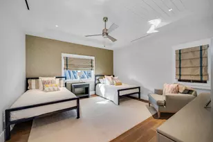 185 15th St S, Naples, FL 34102 - Photo 28