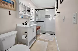 190 Tahiti Cir, Naples, FL 34113 - Photo 20