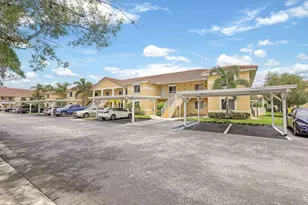 192 Furse Lakes Cir, Naples, FL 34104 - Photo 22