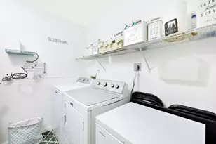 192 Furse Lakes Cir, Naples, FL 34104 - Photo 18