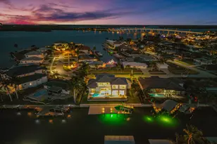 920 Iris Ct, Marco Island, FL 34145 - Photo 50