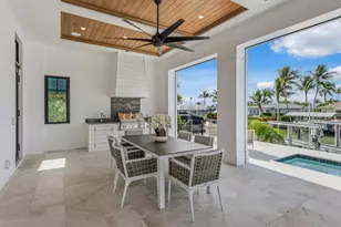 920 Iris Ct, Marco Island, FL 34145 - Photo 24