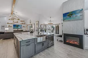 123 Newport Dr, Naples, FL 34114 - Photo 8