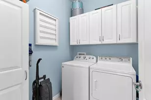 3907 Treasure Cove Cir, Naples, FL 34114 - Photo 20