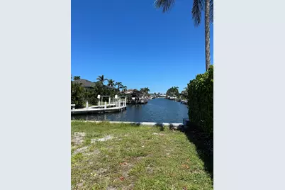 930 Goldenrod Avenue #6, Marco Island, FL 34145 - Photo 2