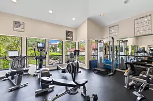 105 La Peninsula Blvd, Naples, FL 34113 - Photo 38